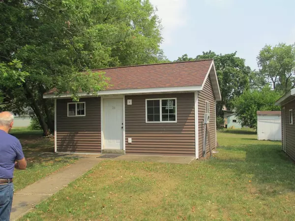 Baraboo, WI 53913,216 W Oak Street