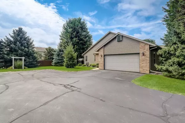 1171 Sawyer Way #12, Sun Prairie, WI 53590