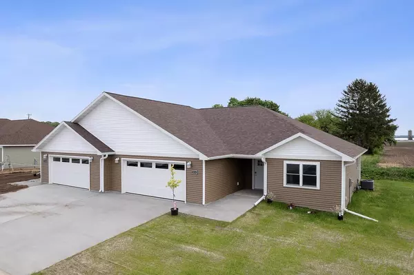 904 Roosevelt Street, Baraboo, WI 53913