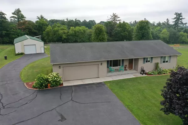 S1518 Wegner Road, La Valle, WI 53941