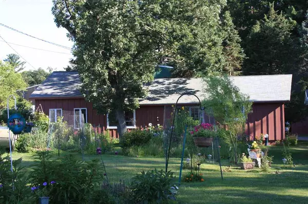 820 B Canyon Road, Wisconsin Dells, WI 53965