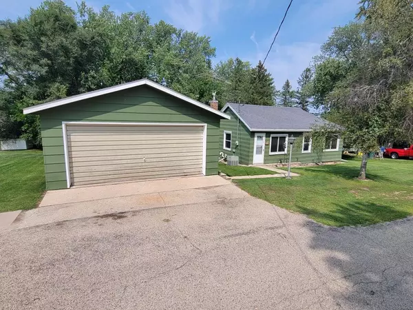 216 E Pearl Street, Kingston, WI 53939