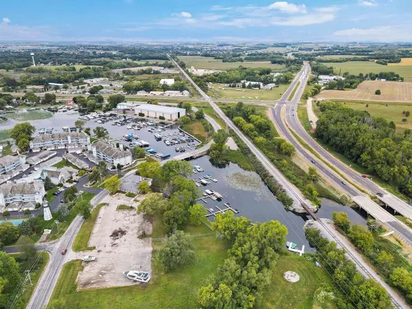 Madison, WI 53704,5342 Westport Road #3