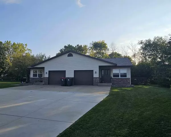 201 Clarke Street, Johnson Creek, WI 53038