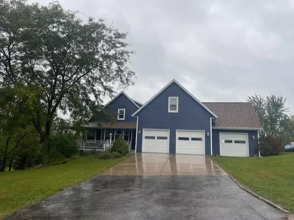 10870 Kingsland Road, Blue Mounds, WI 53517