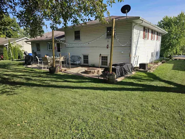 Cambria, WI 53923,209 W 2nd Street