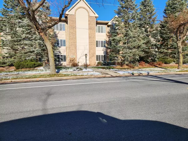 1610 Wheeler Road #1D, Madison, WI 53704