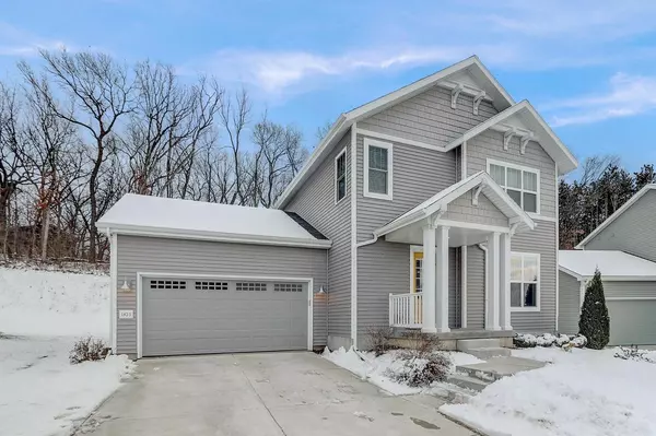 1823 Waterfall Way, Madison, WI 53718