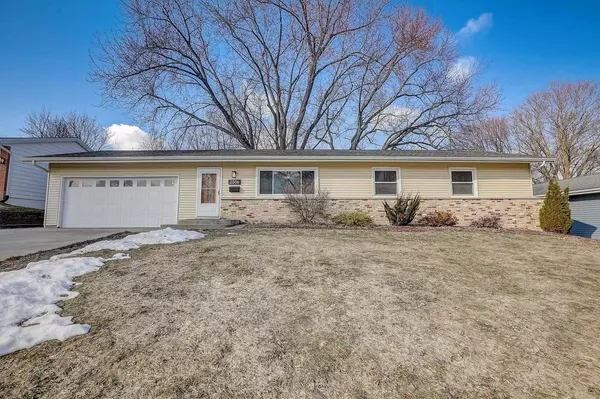 Madison, WI 53711,2506 Westbrook Lane