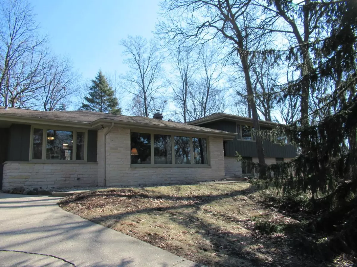 Janesville, WI 53546,3305 Stratford Court