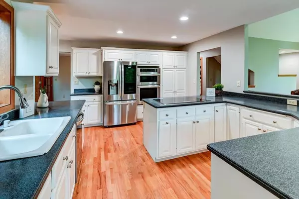 Cross Plains, WI 53528,8162 Stagecoach Road