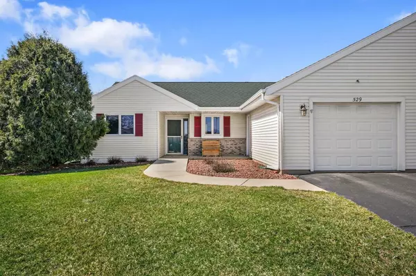 529 England Street, Cambridge, WI 53523