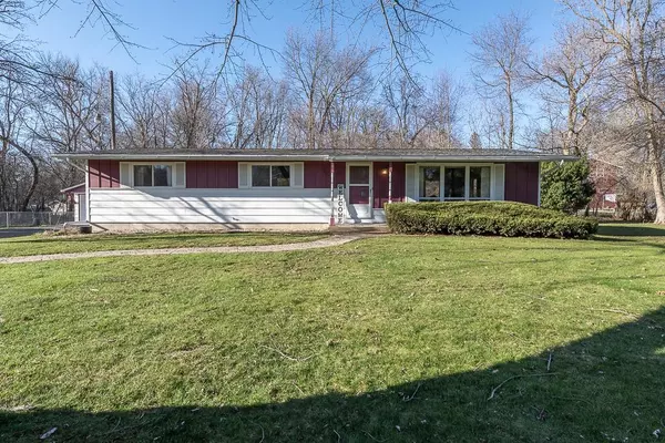 1423 E Road 2, Edgerton, WI 53534