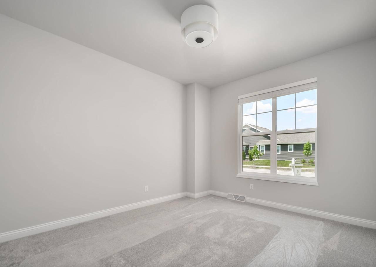 Sun Prairie, WI 53590,2161 Winding Stream Way