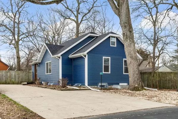 327 Koshkonong Drive,  Edgerton,  WI 53534