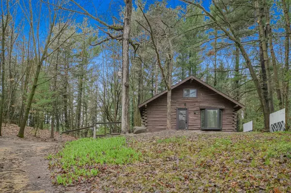 Wisconsin Dells, WI 53965,N8425 Pineview Drive