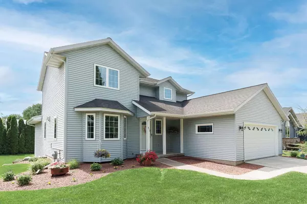 813 W Lexington Parkway, Deforest, WI 53532