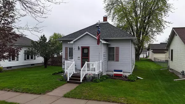 1714 McLean Avenue, Tomah, WI 54660