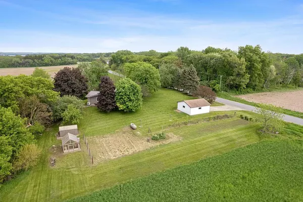 3628 HALVERSON Road, Stoughton, WI 53589