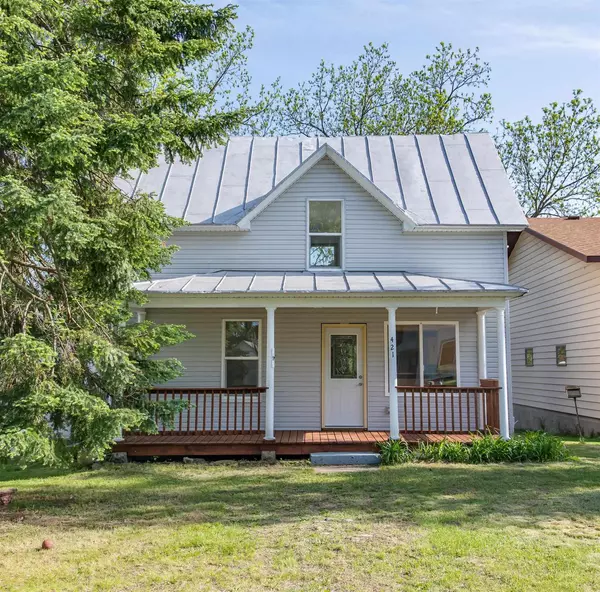 421 Lawrence Street, Westfield, WI 53964