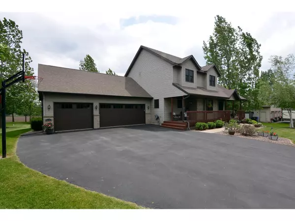 Sun Prairie, WI 53590,2746 Brooks Ridge Drive