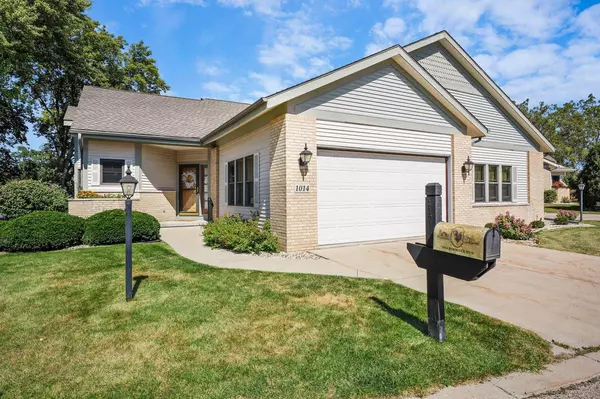 1014 Rooster Run, Middleton, WI 53562