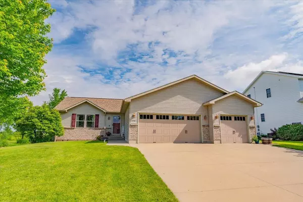 1426 Chadsworth Drive, Sun Prairie, WI 53590