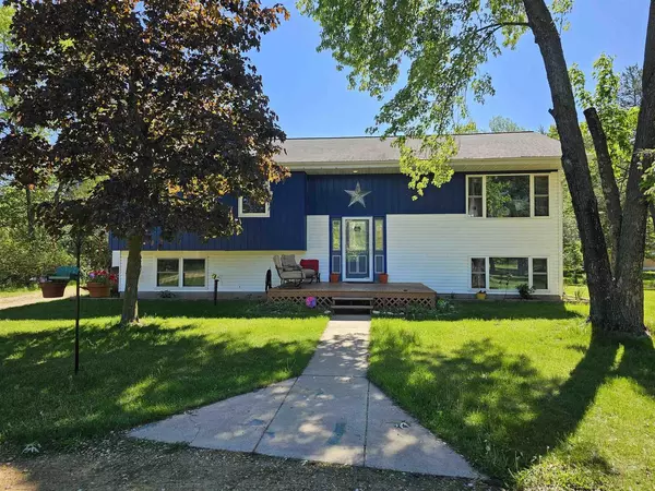 Necedah, WI 54646,N10570 17th Avenue