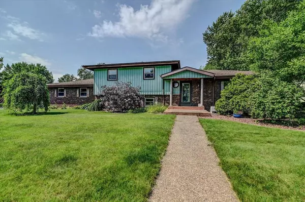 605 Christiansen Way, Stoughton, WI 53589