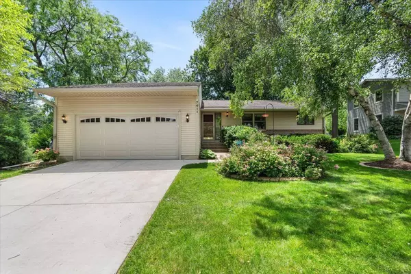 Middleton, WI 53562,7611 Knights Circle