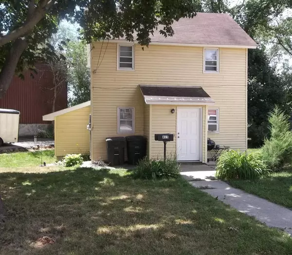 415 E South Street, Stoughton, WI 53589