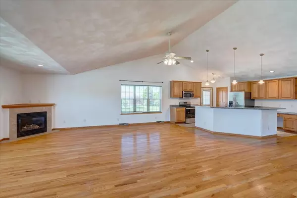 296 Bergamont Boulevard Oregon, WI 53575