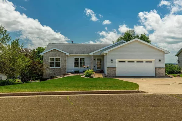 10847 Blue Mountain Avenue, Blue Mounds, WI 53517