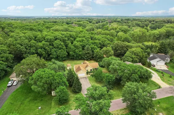 W9060 Hilltop Road, Portage, WI 53901