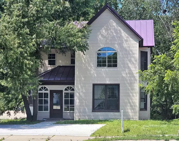 720 S Main Street, Viroqua, WI 54665