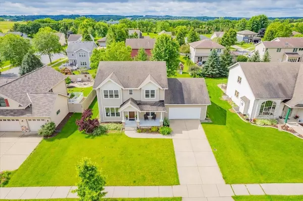 6 Iris Bloom Circle, Madison, WI 53719