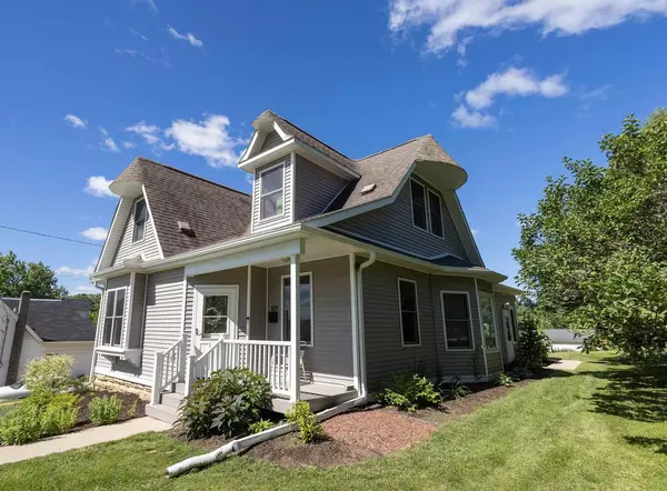 Mineral Point, WI 53565,619 S Wisconsin Street