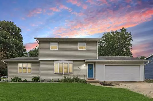 1401 Jasper Circle, Sun Prairie, WI 53590