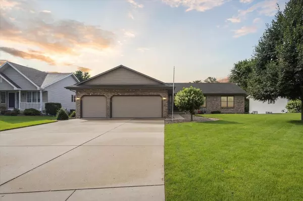 926 Bedford Drive, Janesville, WI 53546