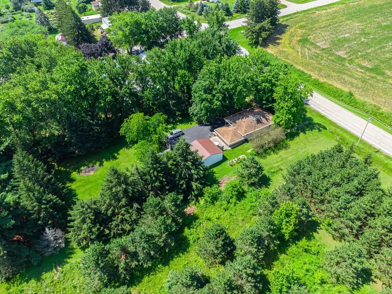 916 County Road E, Ripon, WI 54971