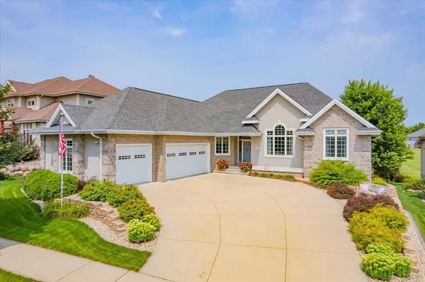 1232 Hanover Trail,  Waunakee,  WI 53597