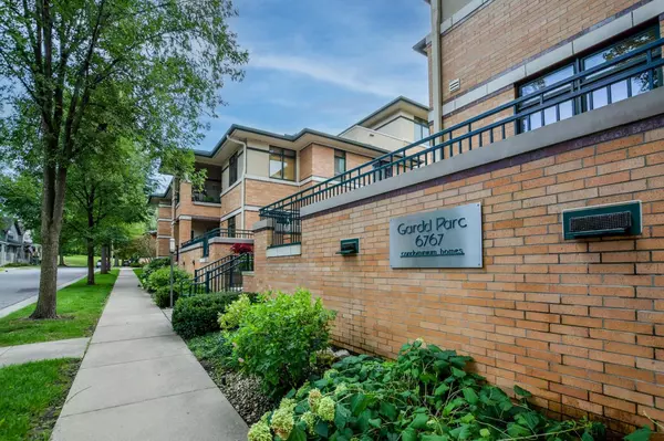 Middleton, WI 53562,6767 Frank Lloyd Wright Avenue #301