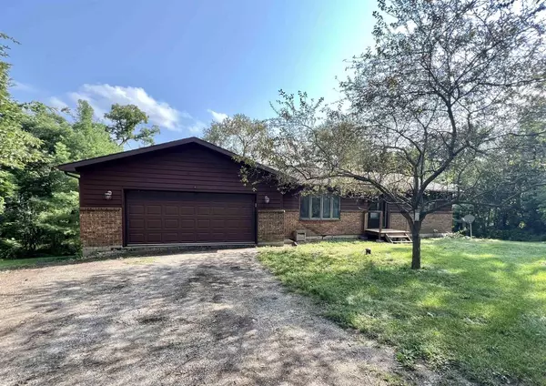 10738 E Bowers Lake Road, Whitewater, WI 53190