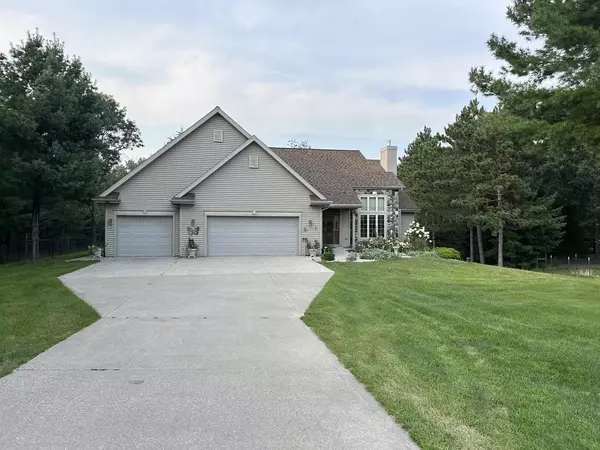 W8278 Fawn Avenue, Oxford, WI 53592