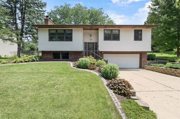 507 Ethelwynn Circle, Mount Horeb, WI 53572