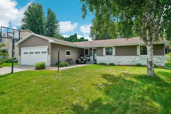 5866 Roanoke Drive, Fitchburg, WI 53719