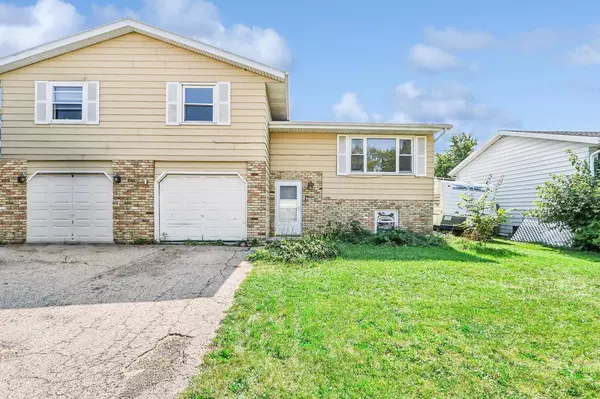 1209 Buena Vista Drive, Sun Prairie, WI 53590