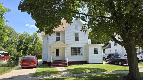 1017 Church Street, Beloit, WI 53511