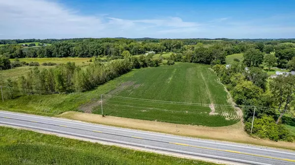 Stoughton, WI 53589,9.93 M/L Acres Highway 51