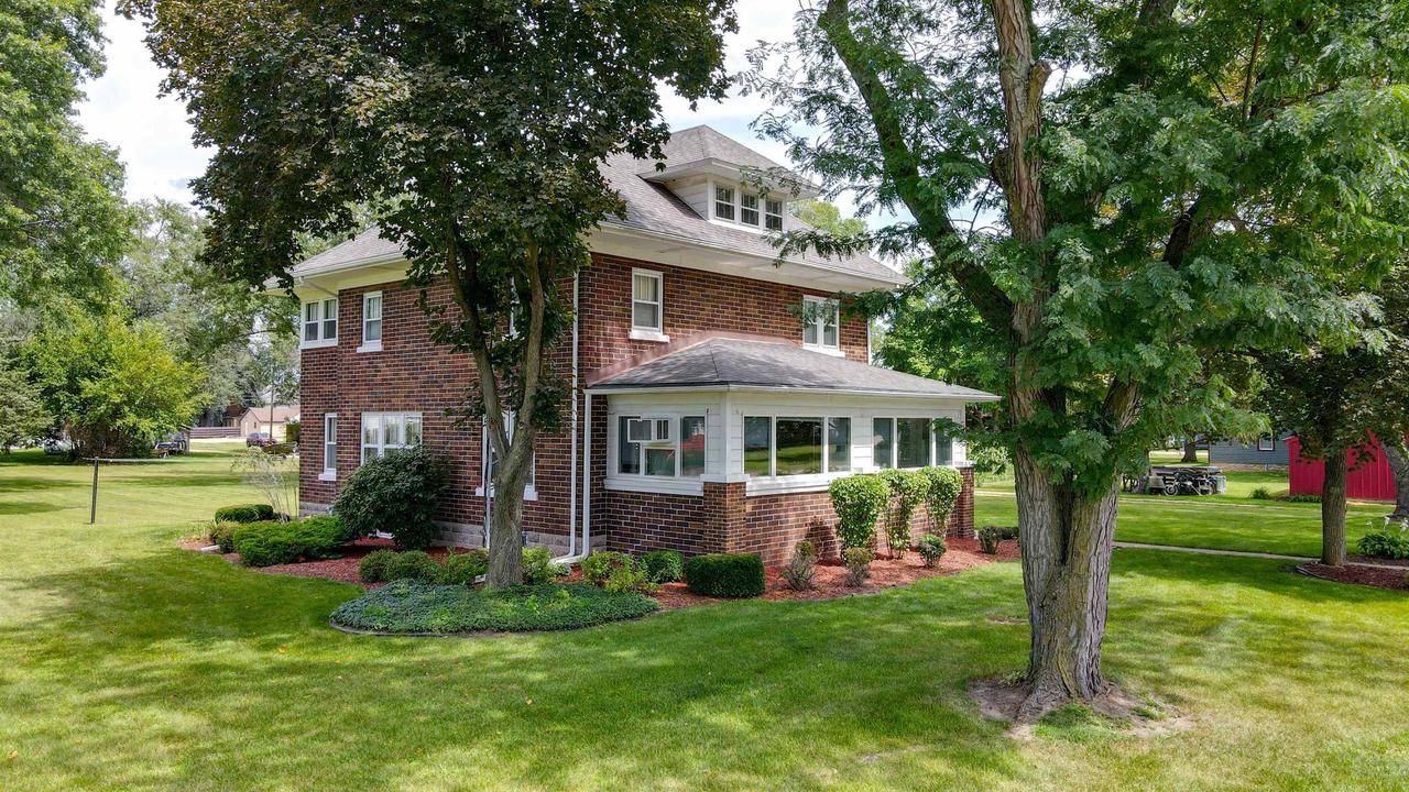 Avoca, WI 53506,304 Wisconsin Street